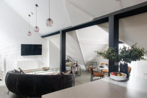 Mayfair Loft Apartment!